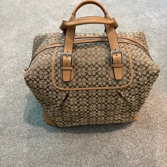 Coach Bags - Picture 9 of 16